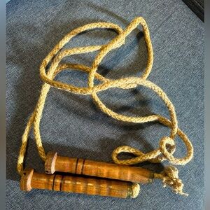 Antique jump rope. Hand made in England. Wooden handles. Collectible. Toys